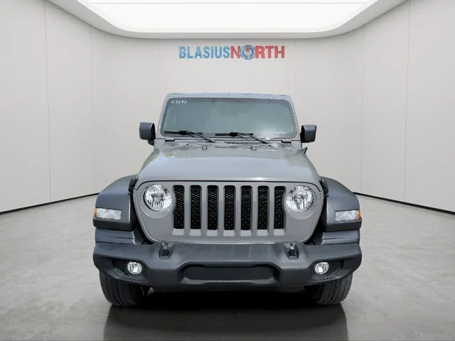 Used 2022 Gray Jeep Unlimited Sport S image 2