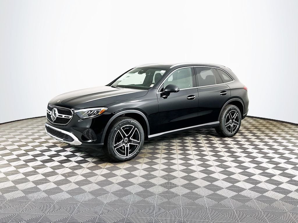 New 2026 Black Mercedes-Benz GLC 300 image 2