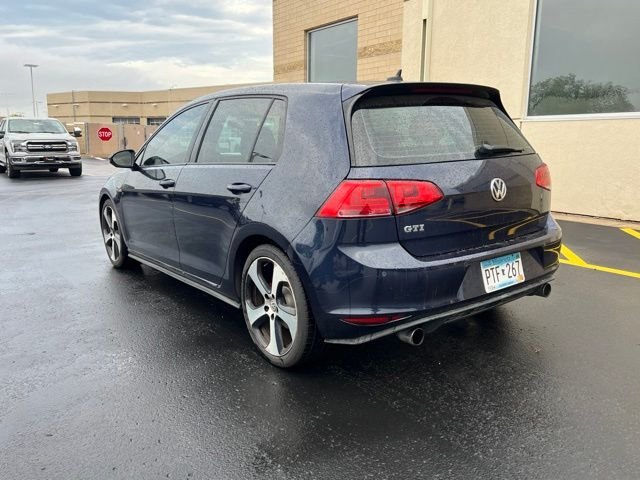 Used 2015 Blue Volkswagen 2.0T SE image 3