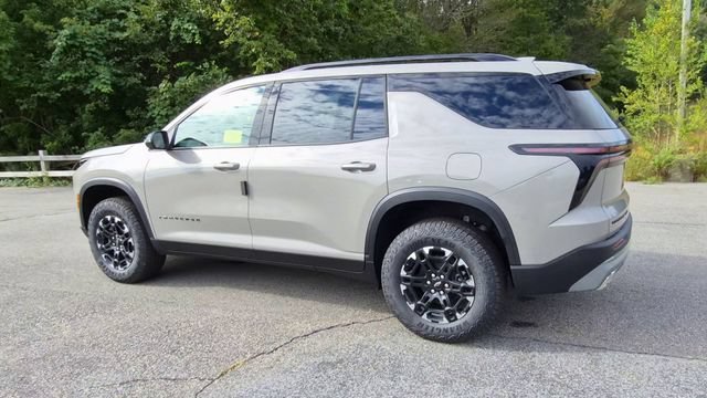 2027 Chevrolet Traverse Z71 - Photo 6