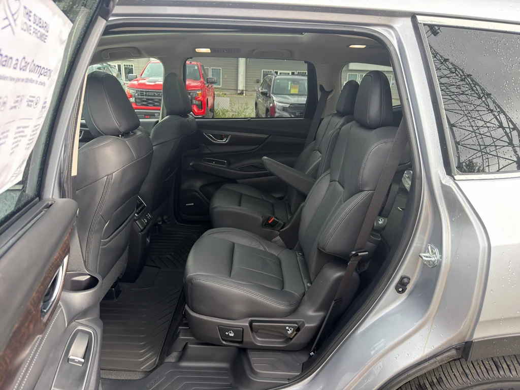 2026 Subaru Ascent Touring - Photo 11