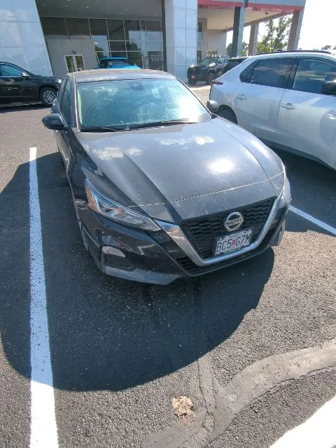 Used 2021 Blue Nissan 2.5 SV image 6