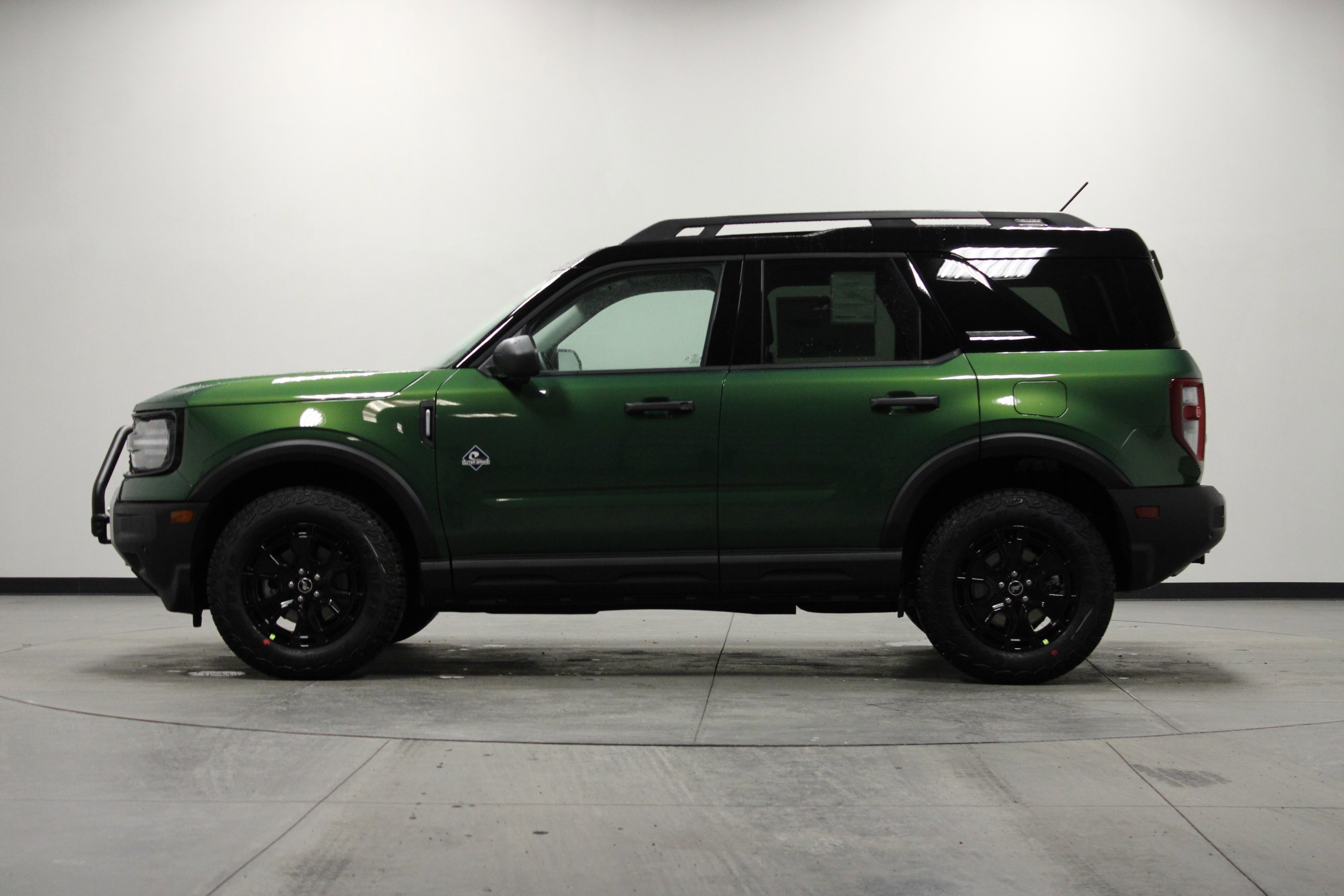 New 2025 Eruption Green Metallic Ford Outer Banks image 7