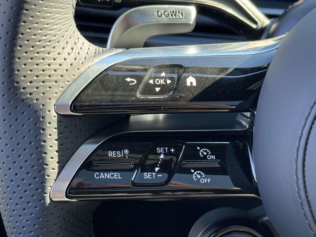 New 2026 MANUFAKTUR Alpine Grey Mercedes-Benz GLE 63 S AMG® image 21