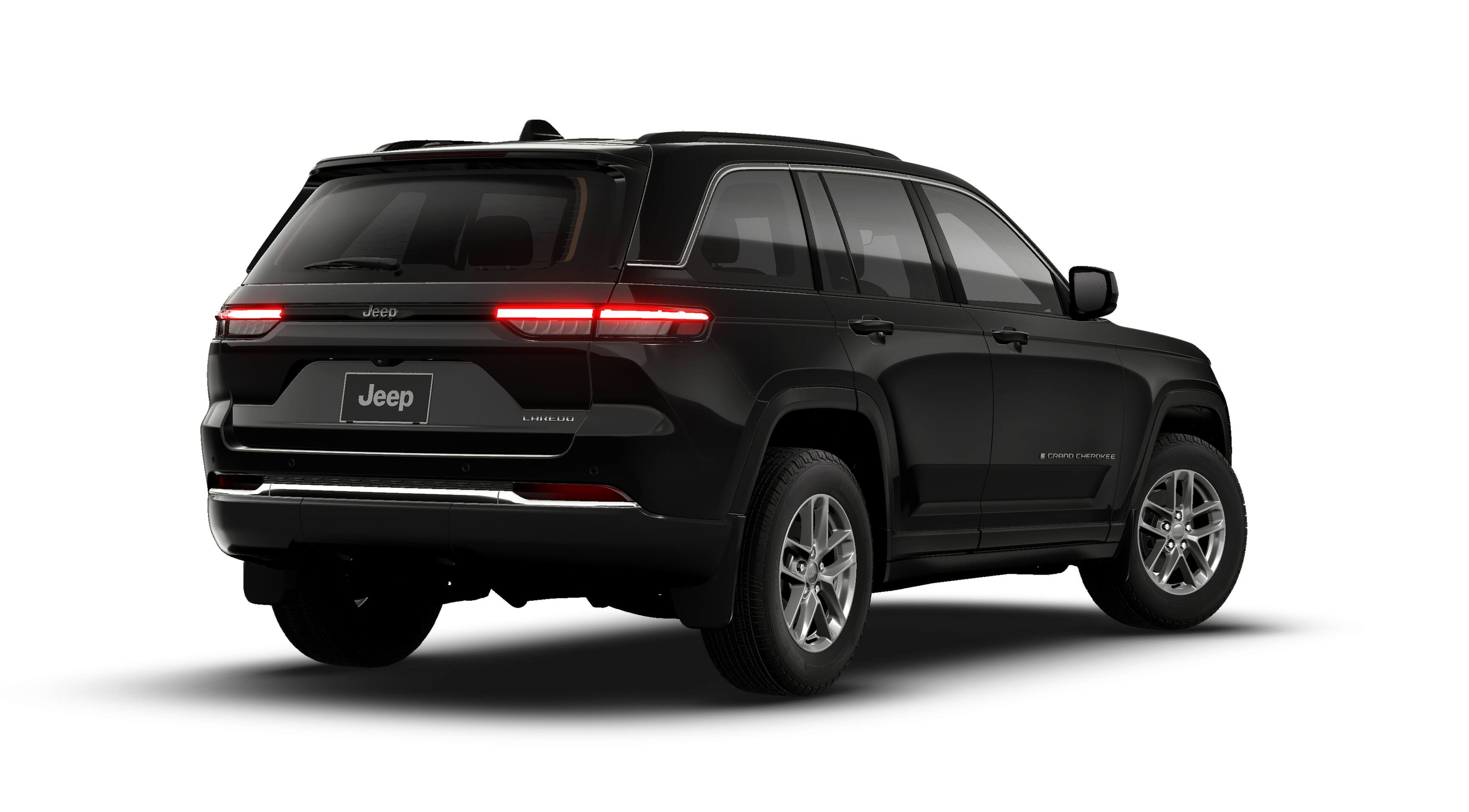 New 2026 Diamond Black Crystal Pearl-Coat Exterior Paint Jeep Laredo image 14