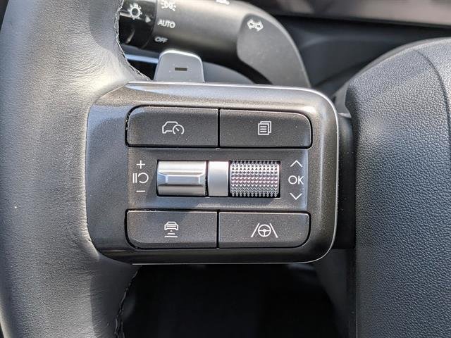 Used 2026 Blue Hyundai SEL 7P image 25
