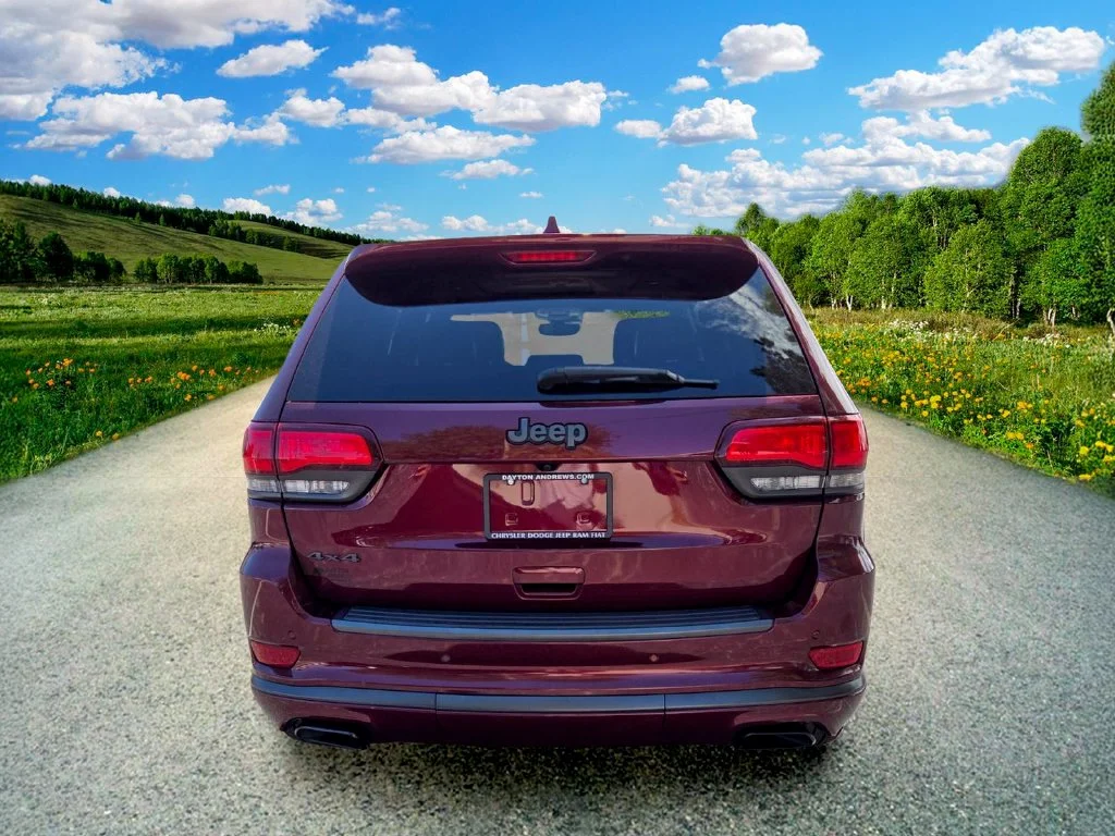 Used 2018 Red Jeep High Altitude image 5