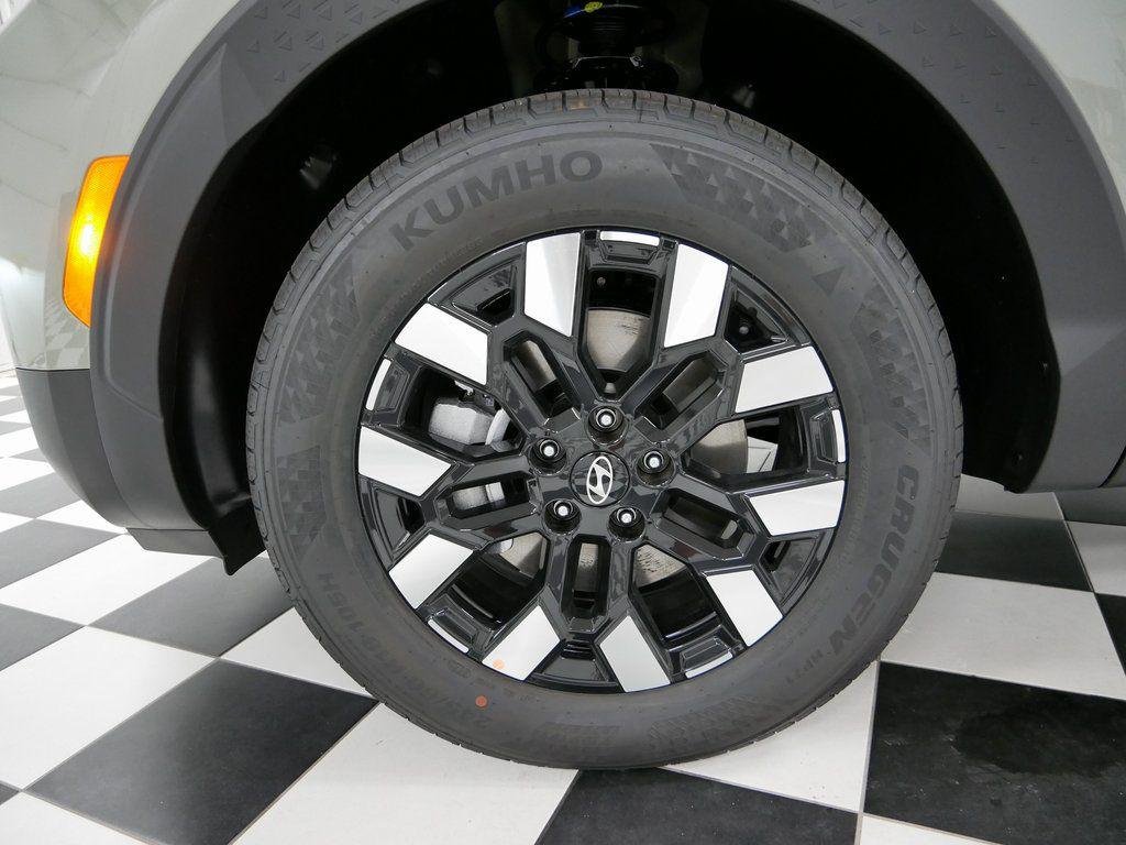 New 2026 Green Hyundai SEL AWD image 5