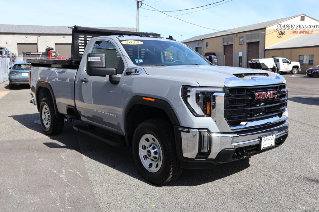 2025 GMC Sierra 2500HD Pro