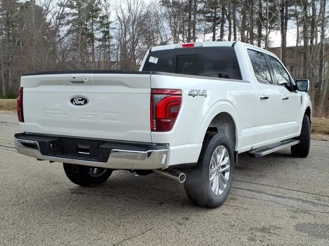 New 2026 Star White Metallic Tri-Coat Ford Lariat image 24