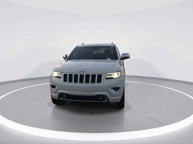 Used 2016 White Jeep Overland image 3