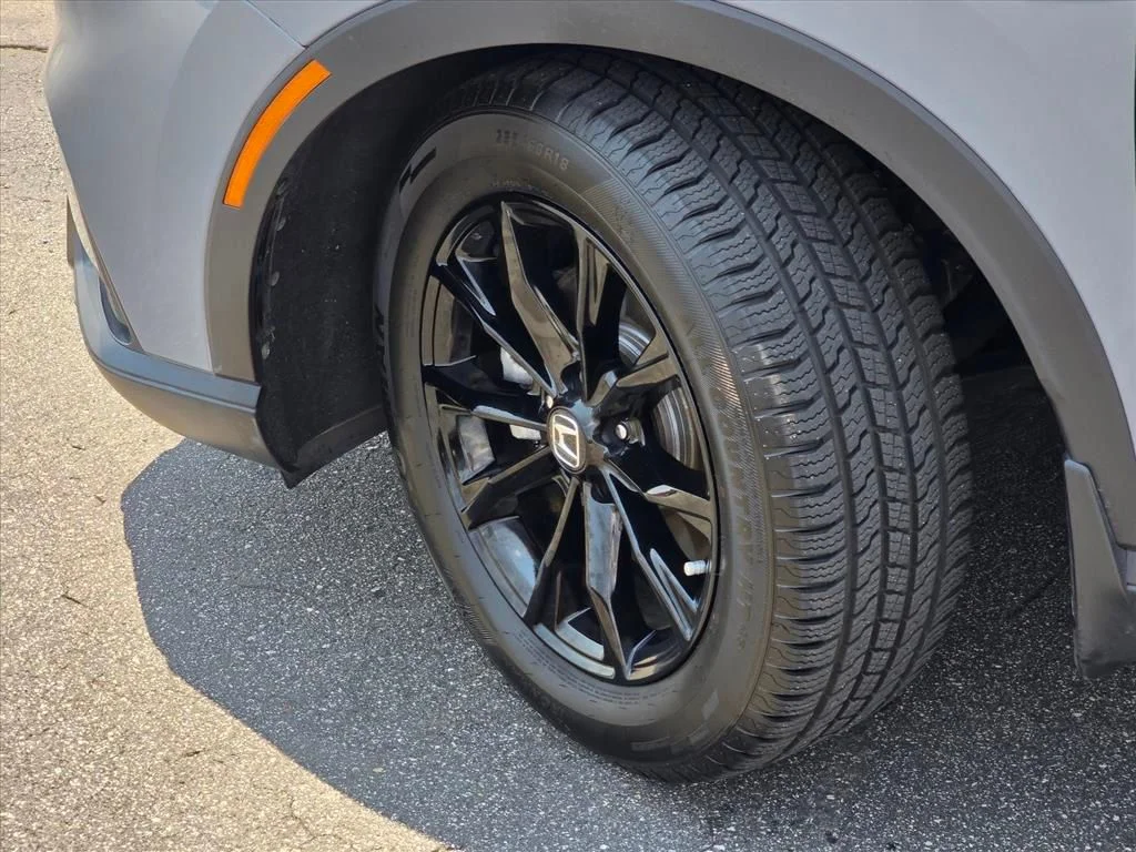 Used 2024 Gray Honda Sport-L image 27