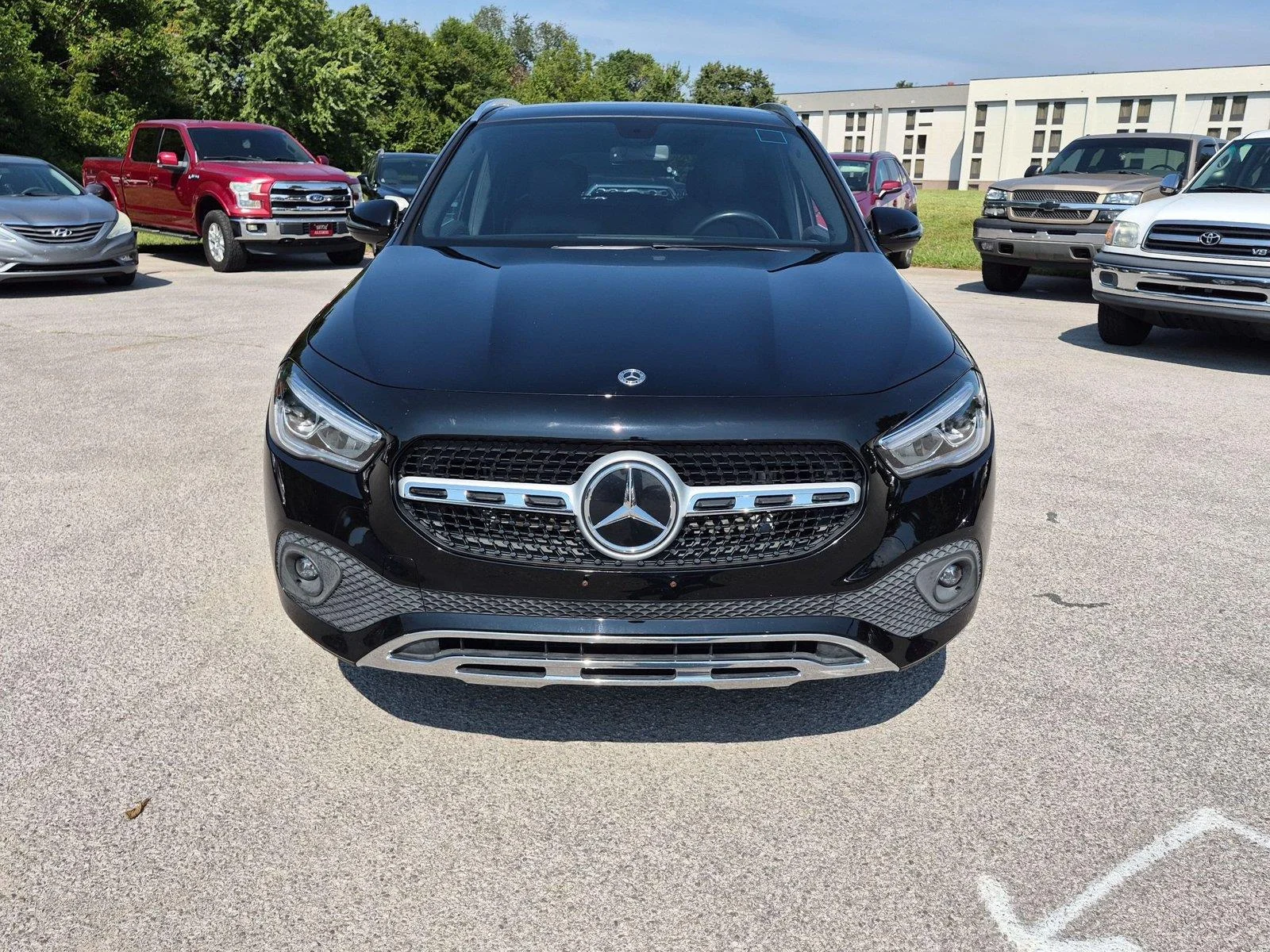 Used 2021 Night Black Mercedes-Benz GLA 250 image 8