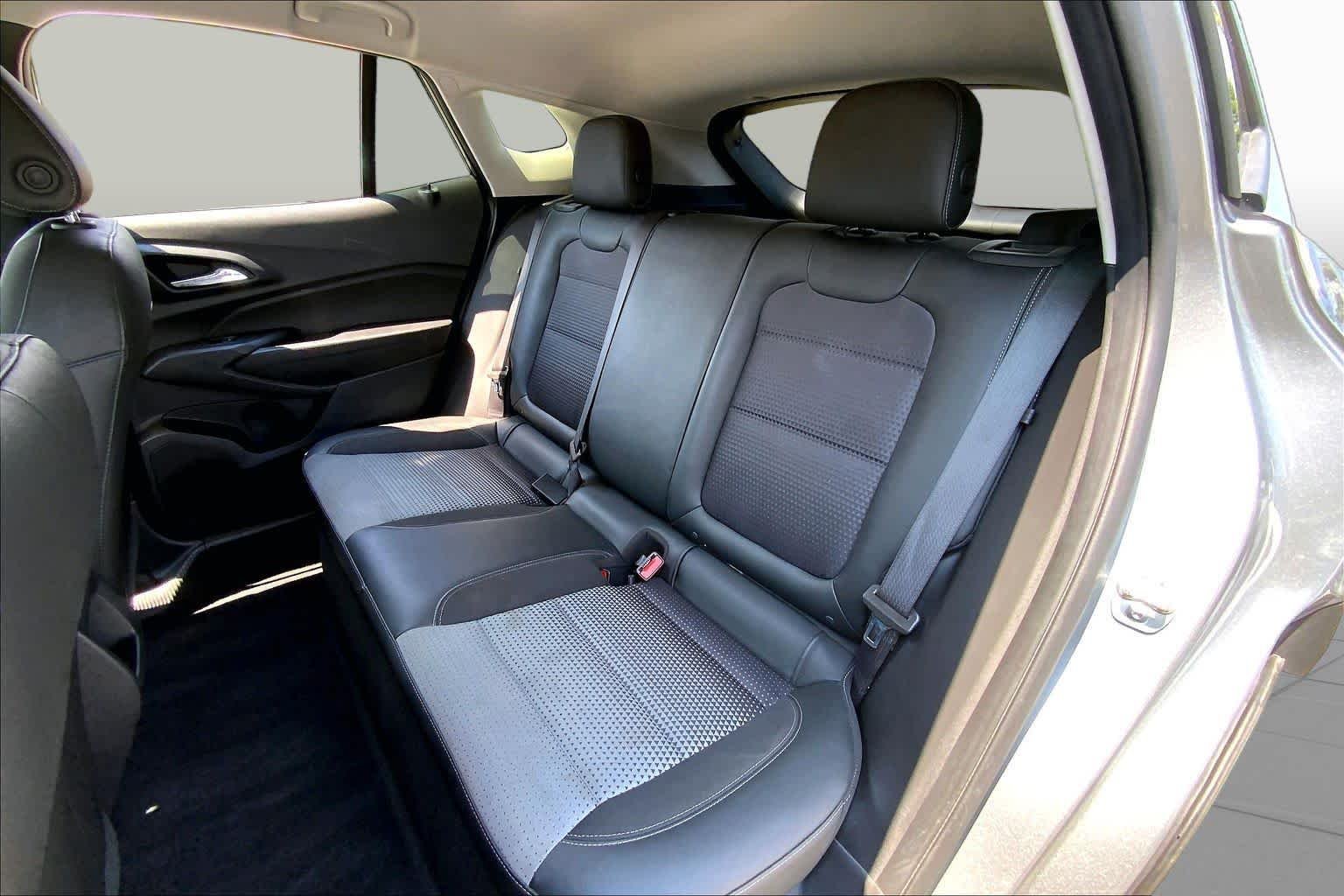 Used 2025 Sterling Gray Metallic Chevrolet LT image 20