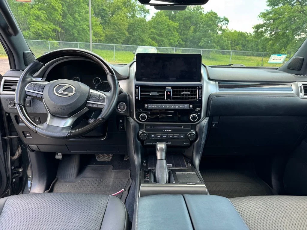 Certified Used 2023 Black Lexus 460 image 7