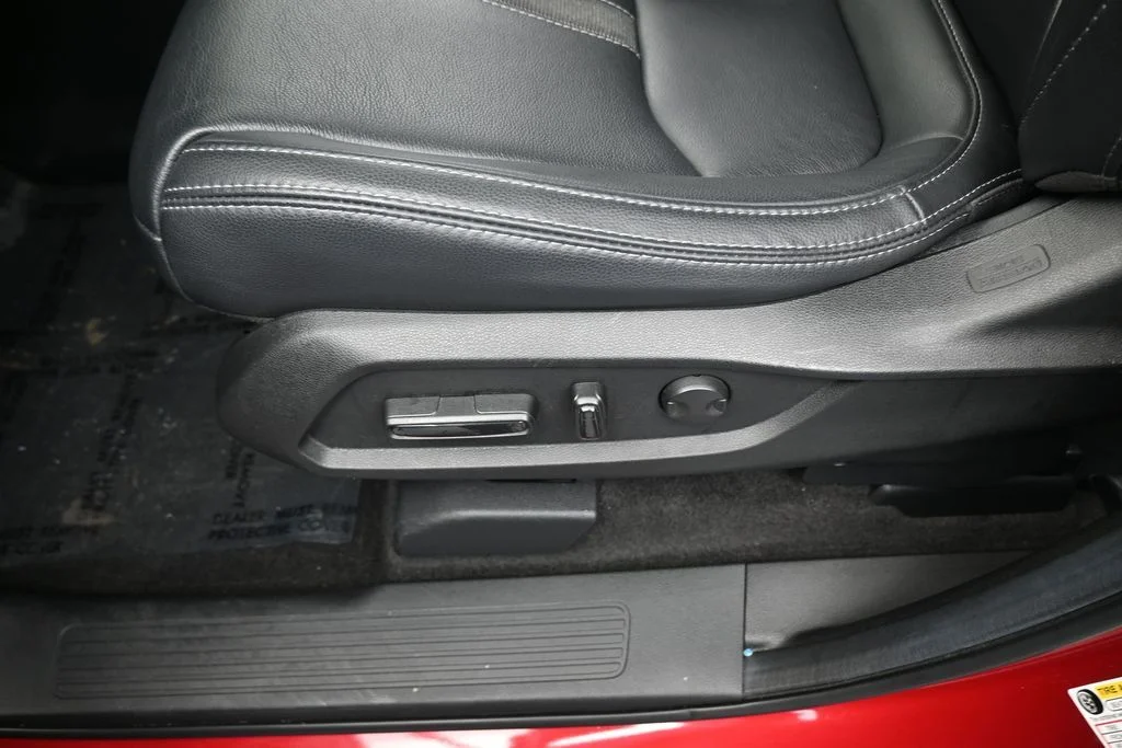 Used 2024 Radiant Red Metallic II Honda Touring image 16