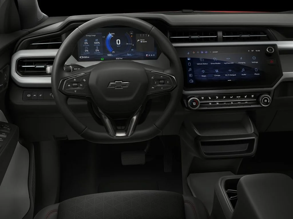 2027 Chevrolet Bolt RS - Photo 13