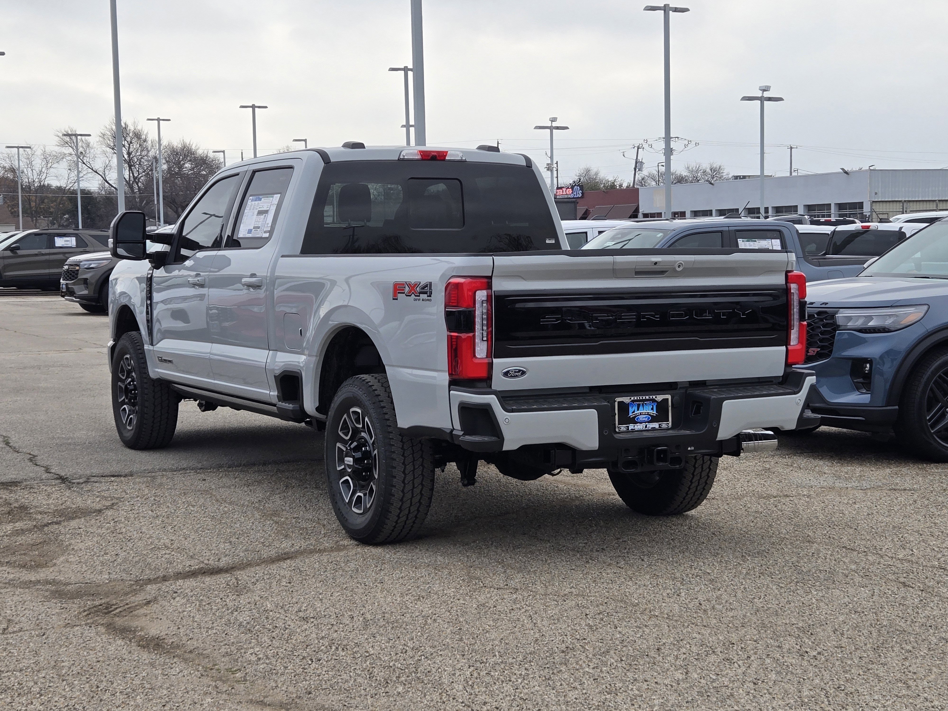 New 2026 Avalanche Ford F-250 Platinum image 3