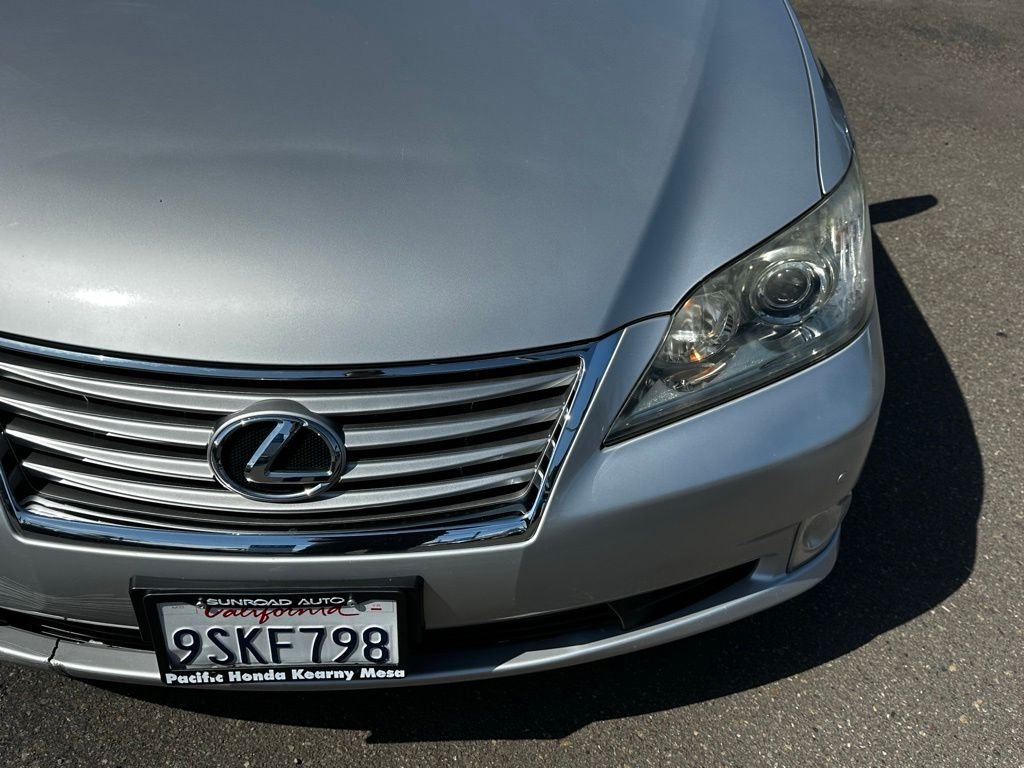 Used 2011 Gray Lexus 350 image 5