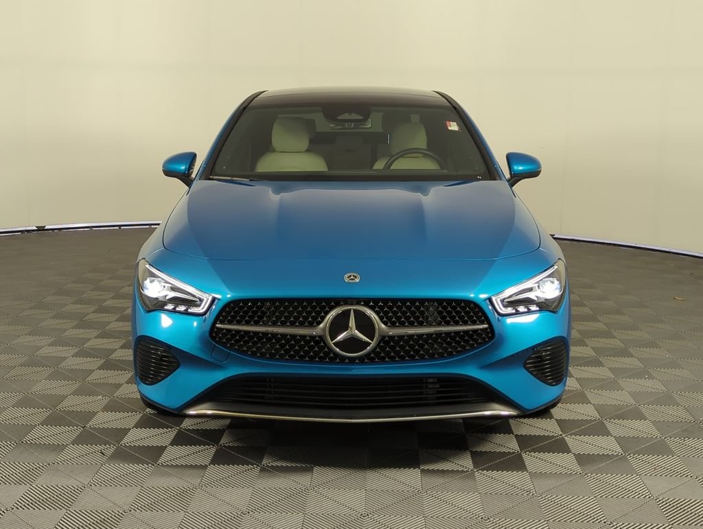 Used 2025  Mercedes-Benz CLA 250 image 10