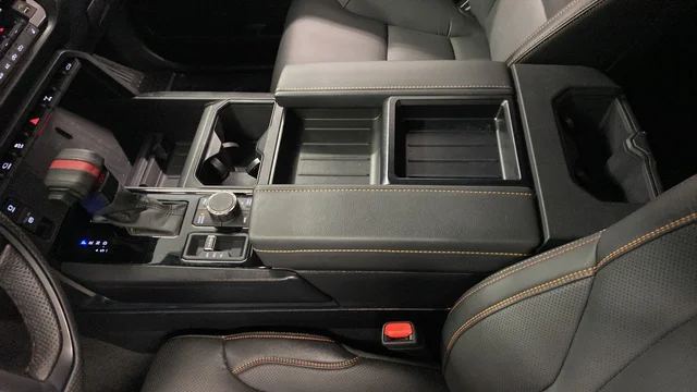 Used 2025 Ice Toyota SR5 image 18
