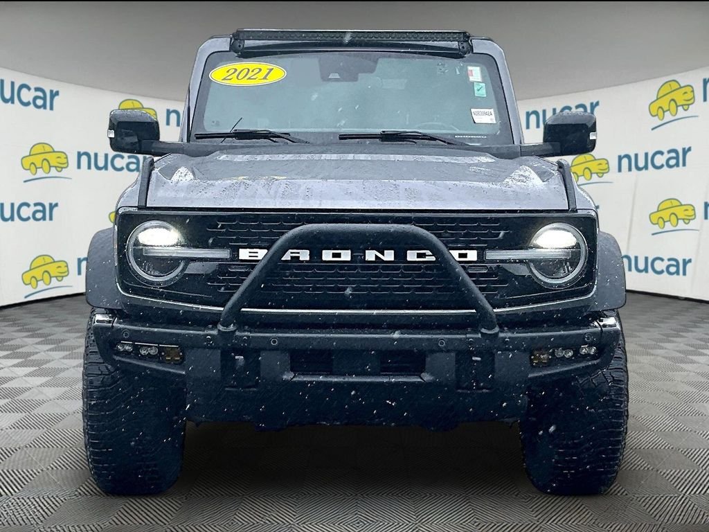 Used 2021 Gray Ford Wildtrak image 2
