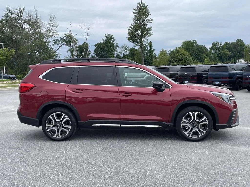 2024 Subaru Ascent Limited - Photo 30