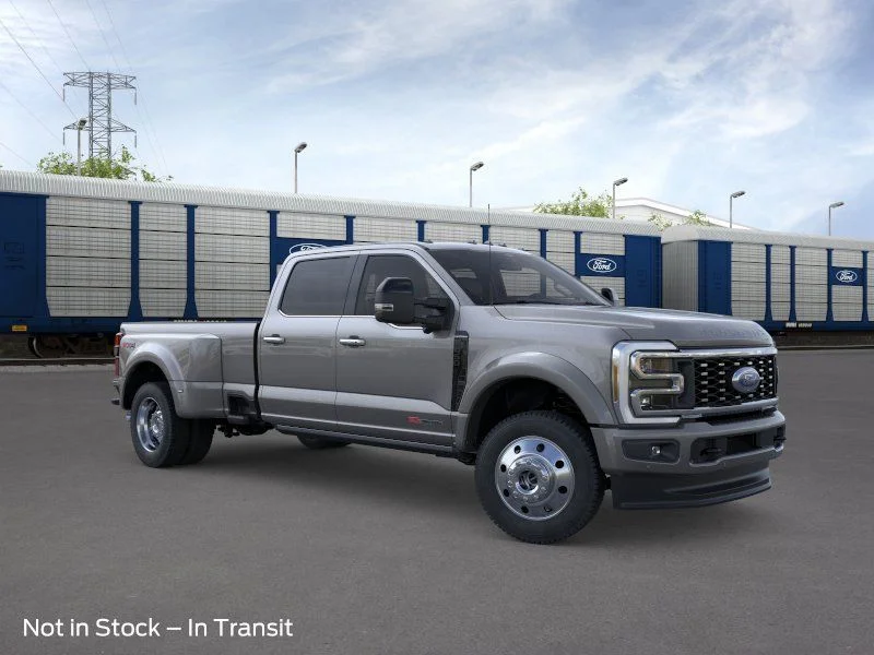 2026 Ford F-450 Platinum 4x4 Crew Cab 8' Box DRW's photo