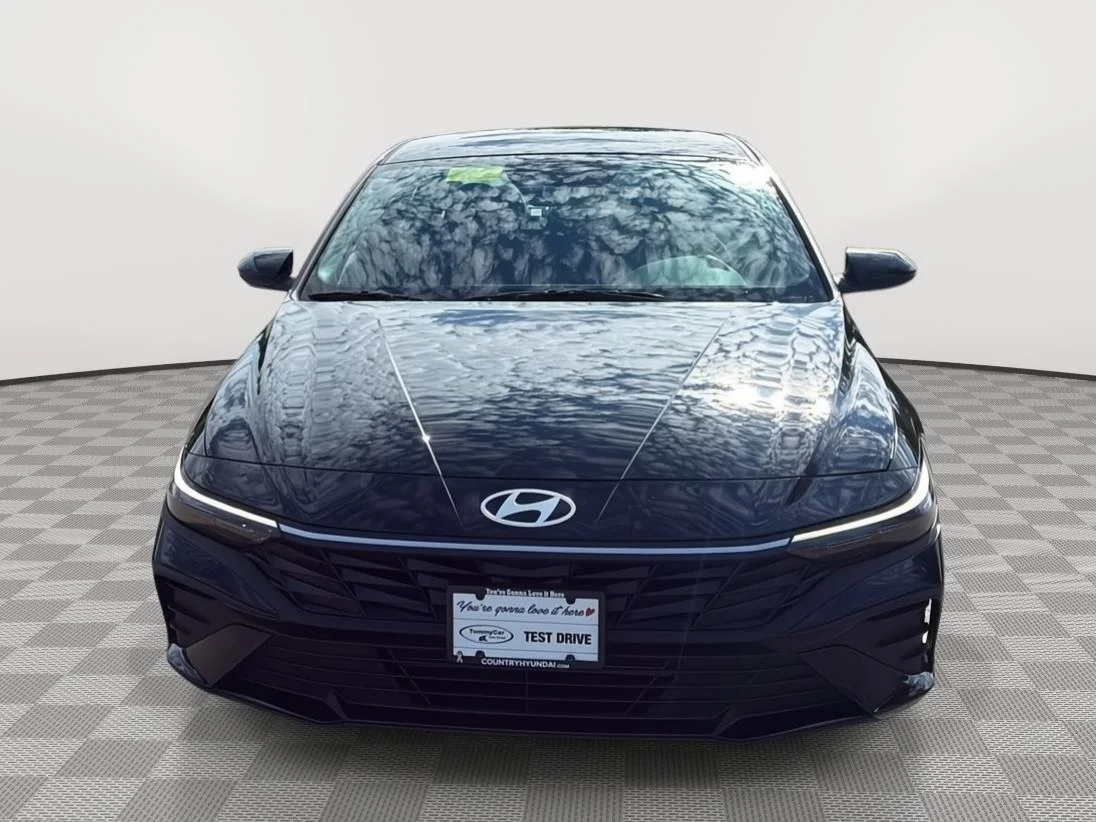 Certified Used 2025 Abyss Black Hyundai SEL Sport image 2
