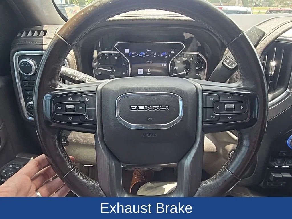 Used 2020 White Frost GMC Denali image 12