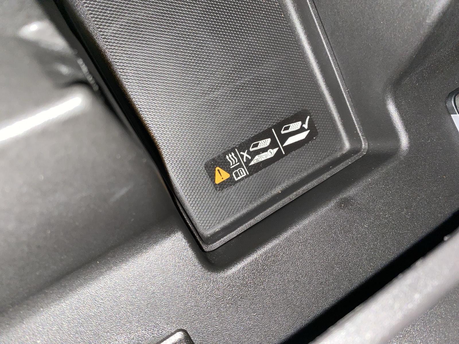Used 2025 Onyx Black GMC AT4X image 23