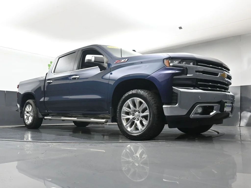 Used 2021 Blue Chevrolet LTZ image 26