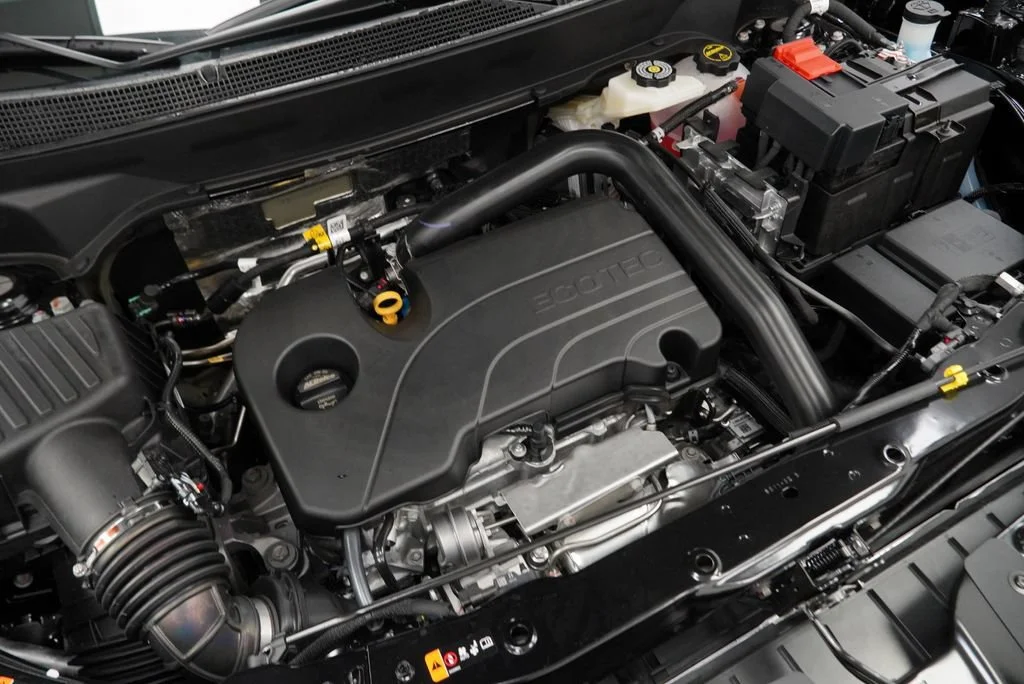 New 2027 Mosaic Black Metallic Chevrolet LT image 39
