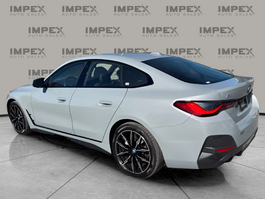 Used 2024 Gray BMW eDrive35 image 3
