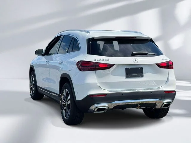 New 2026 Polar White Mercedes-Benz GLA 250 image 5