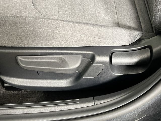 2025 Kia K4 EX - Photo 11