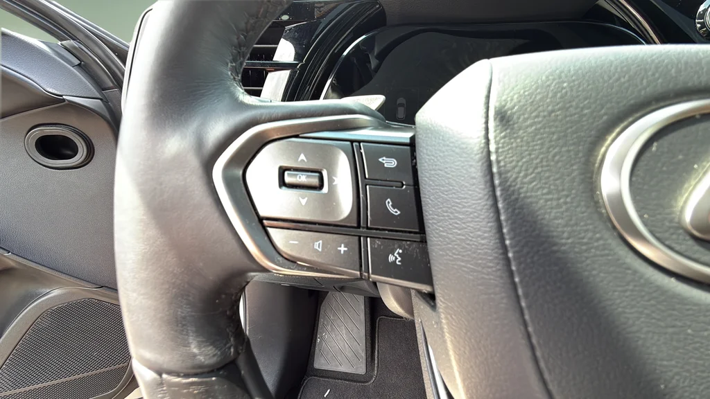 Certified Used 2023 Silver Lexus 350 Premium image 22
