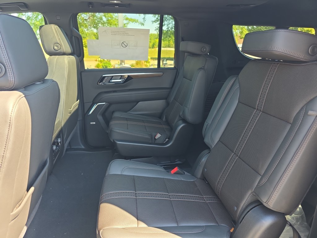 2026 Chevrolet Suburban High Country - Photo 26