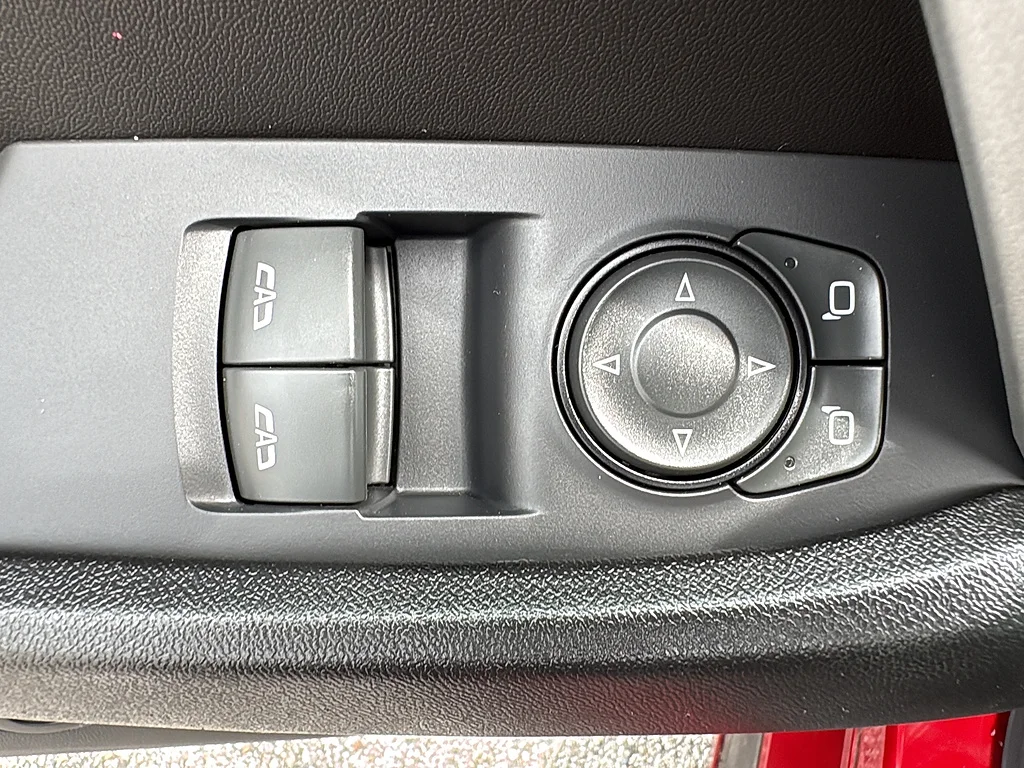 Used 2023 Radiant Red Tintcoat Chevrolet  image 29