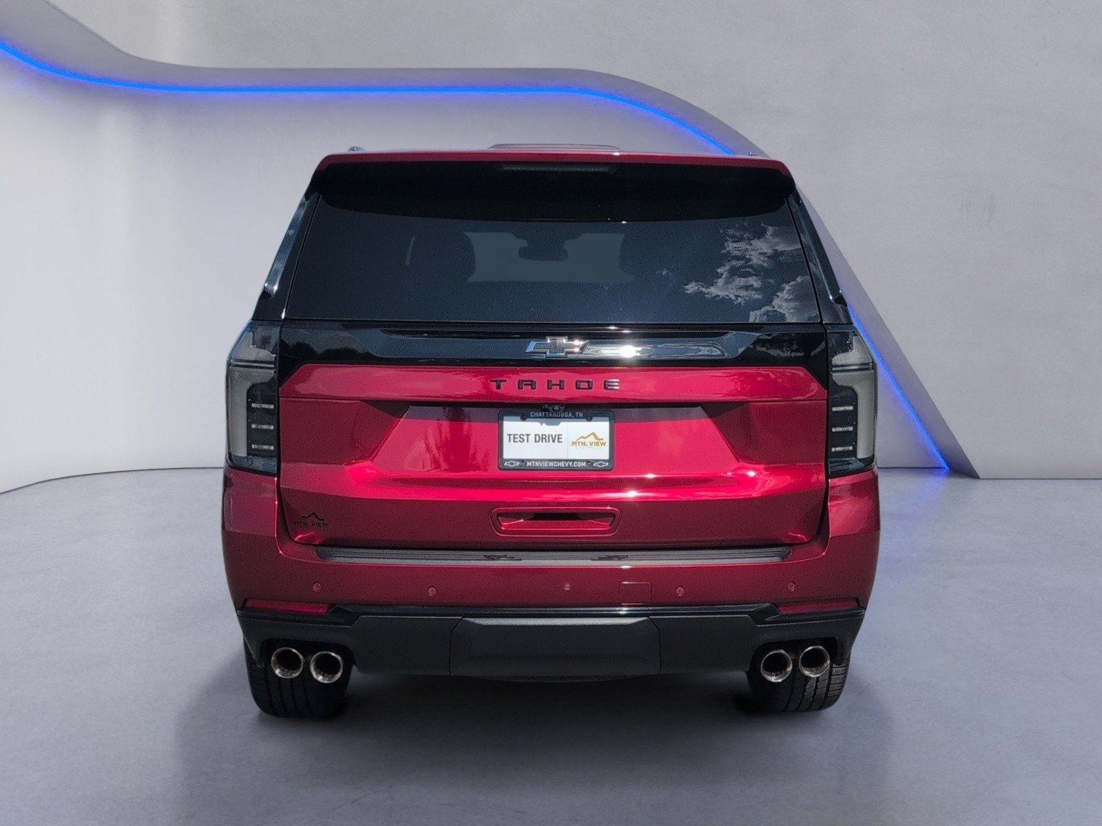 Used 2025 Radiant Red Tintcoat Chevrolet Z71 image 14