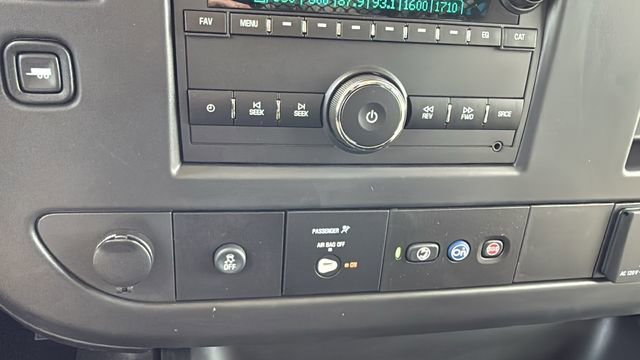 2025 Chevrolet Express Cargo Work Van - Photo 23
