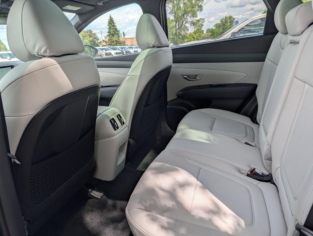 New 2026 Ecotronic Gray Hyundai Limited image 8