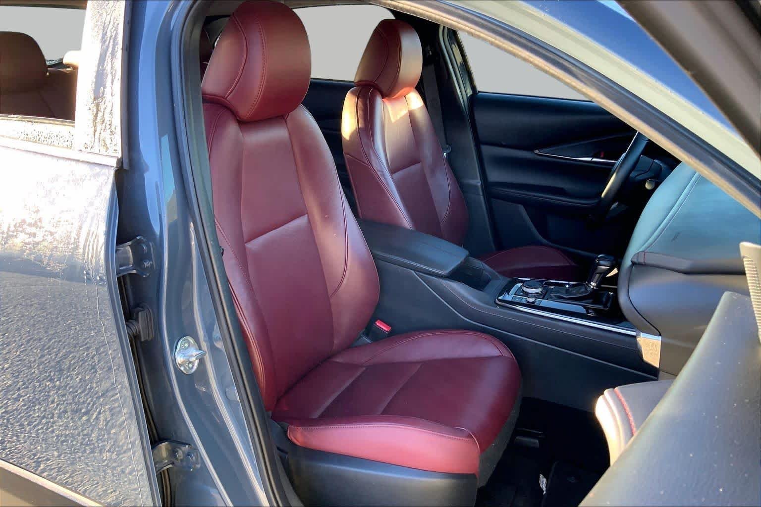 Used 2025 Polymetal Gray Metallic Mazda 2.5 S Carbon Edition image 9