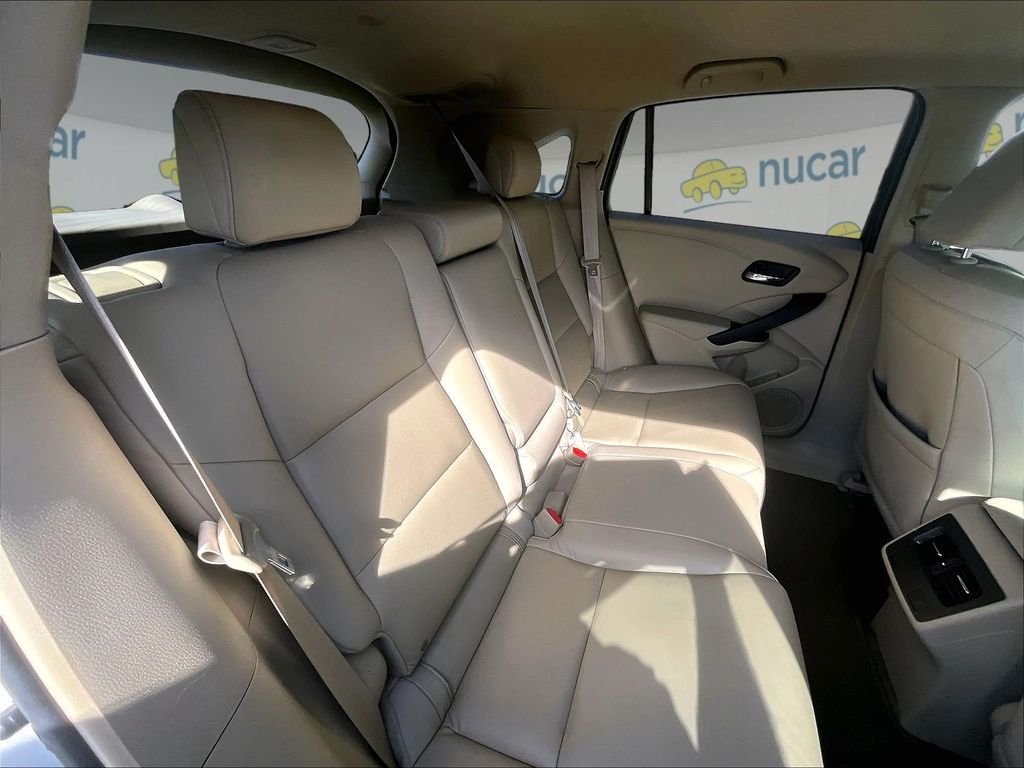 Used 2017 White Acura  image 16