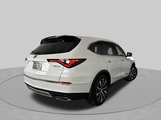 New 2026 Platinum White Pearl Acura Technology Package image 8