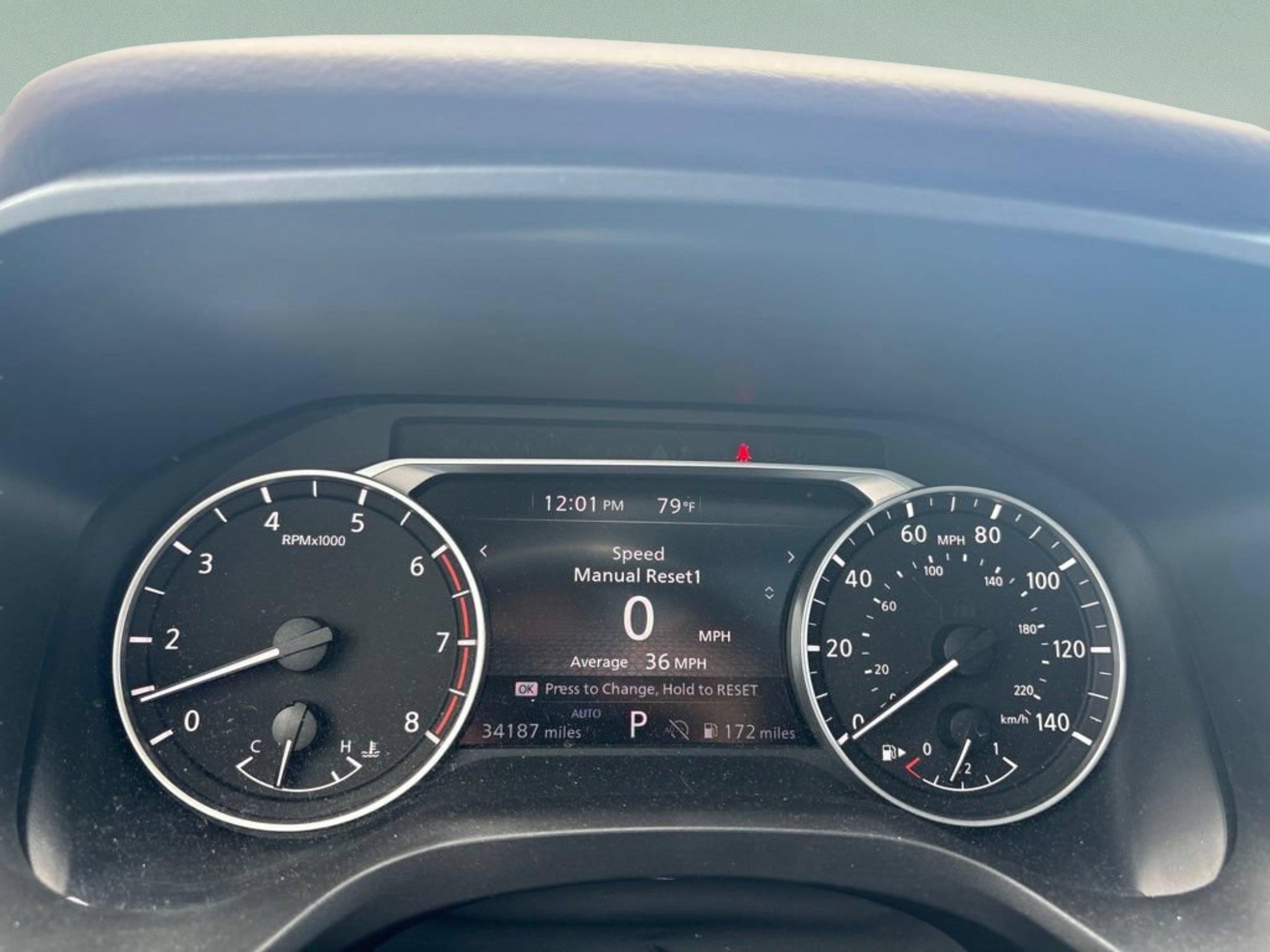 Used 2023 Scarlet Ember Tintcoat Nissan SL image 13