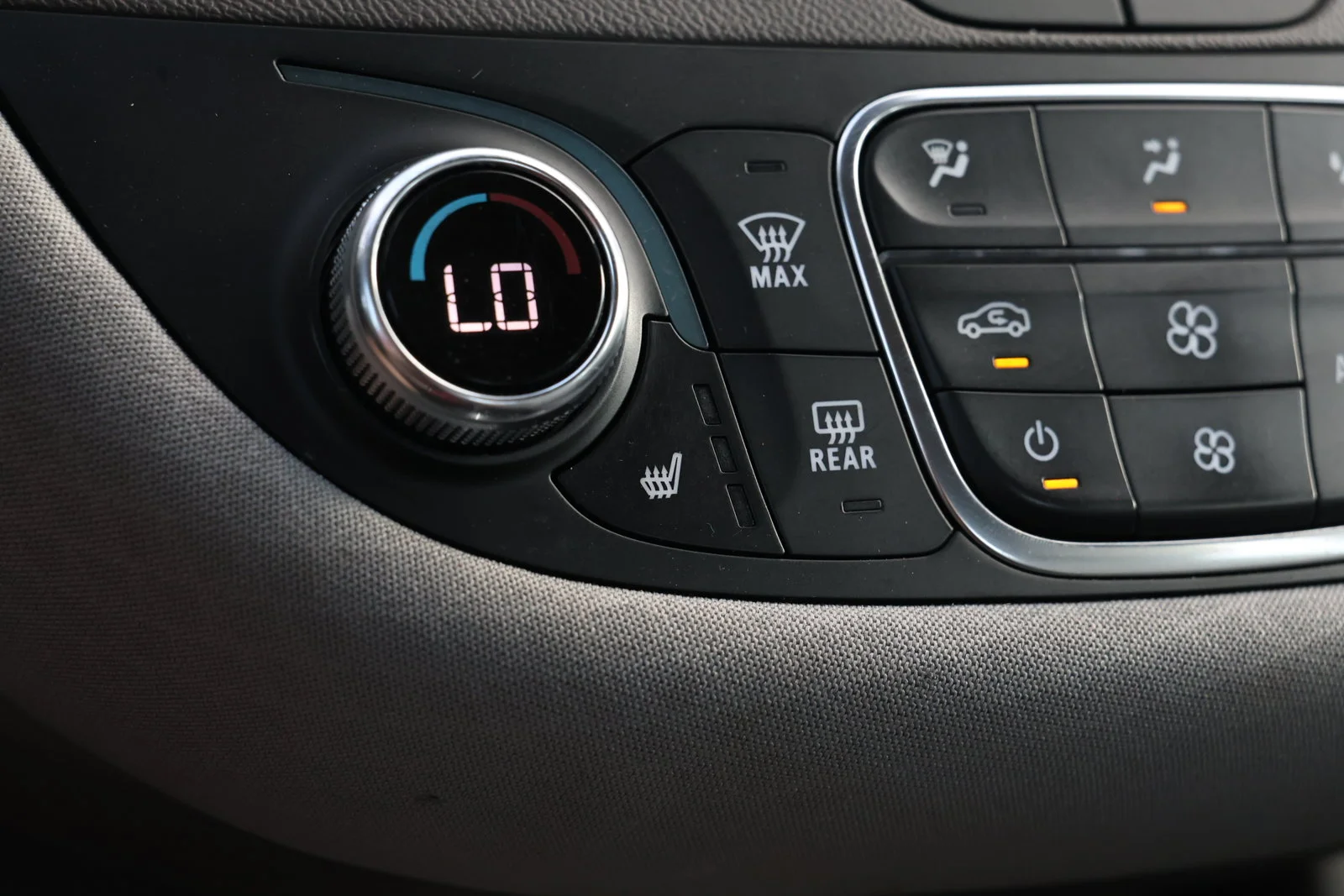 Used 2024 White Chevrolet LT image 4