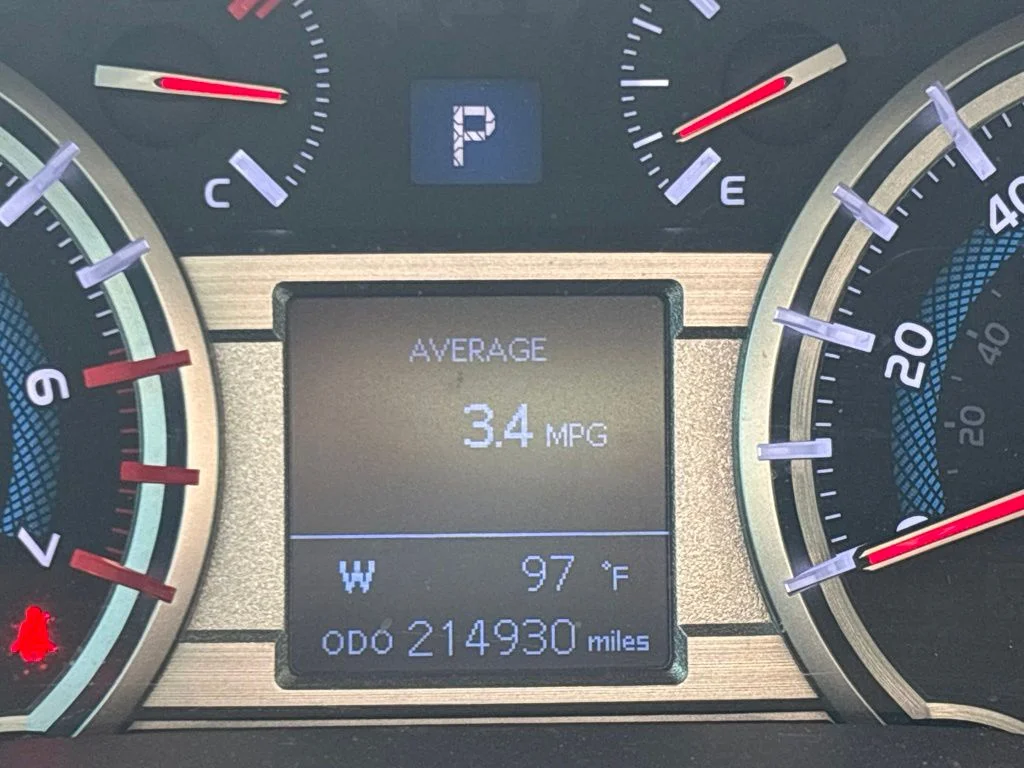 Used 2016 Silver Toyota SR5 Premium image 23