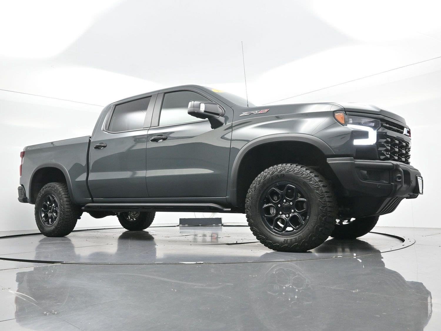 Used 2026 Cypress Gray Chevrolet ZR2 image 43