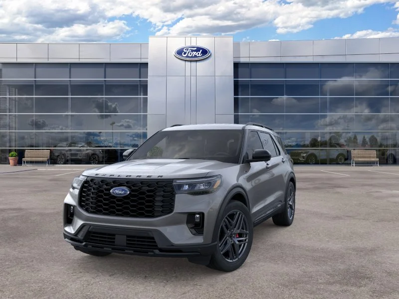 New 2026 Carbonized Gray Metallic Ford ST-Line image 2